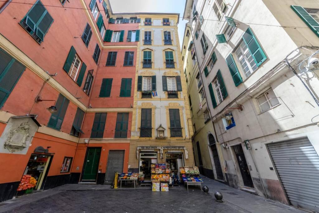 Castelli'S Apartments Campo 12 Genua Exteriör bild